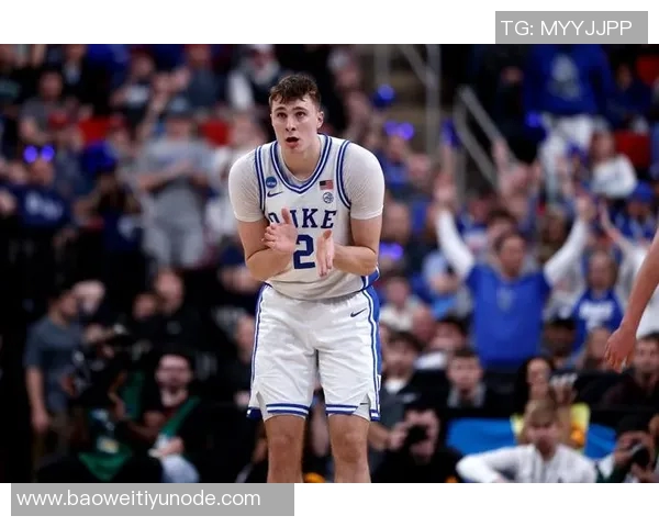 雄鹿独行侠L2M报告揭示漏判细节库兹马拉弗拉格球衣犯规真相